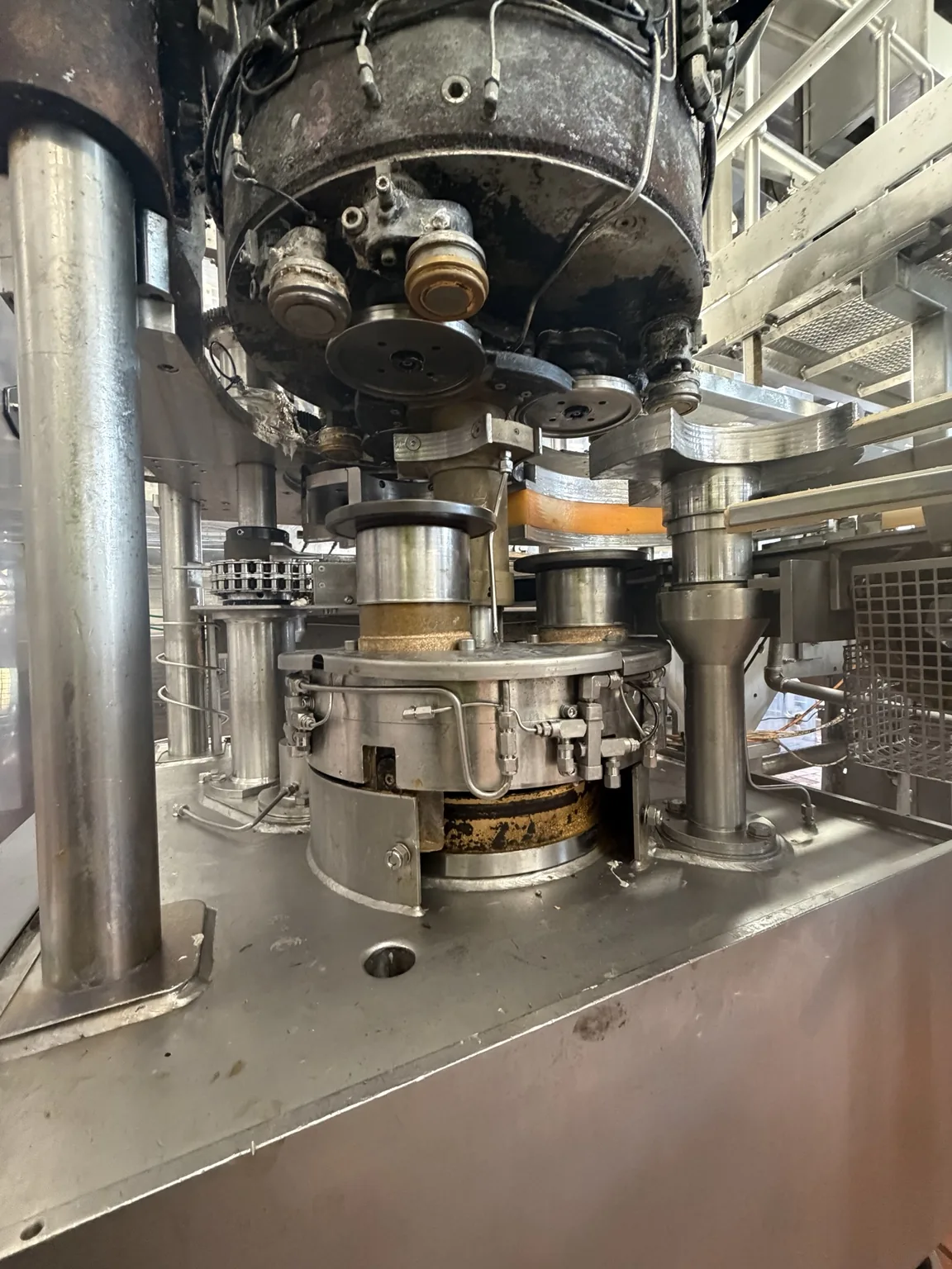 Can seamer service work